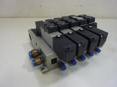 USED SMC VF2-4-F-D-3Z-TA