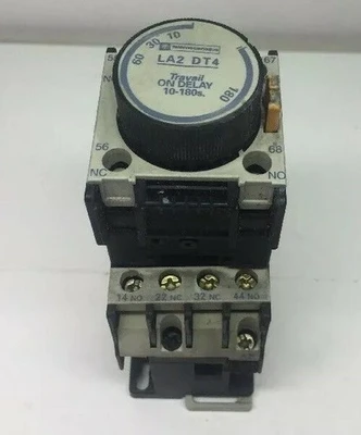 USED Telemecanique LA2 DT4