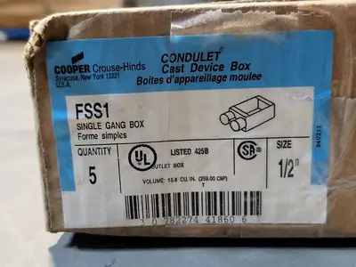NEW CROUSE-HINDS FSS1