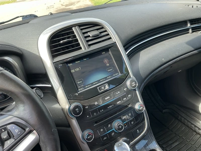 USED 2014 CHEVROLET MALIBU