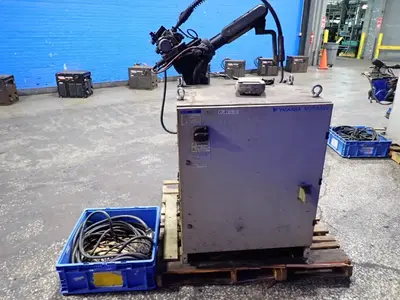USED 2013 YASKAWA MOTOMAN MOTOMANMH6
