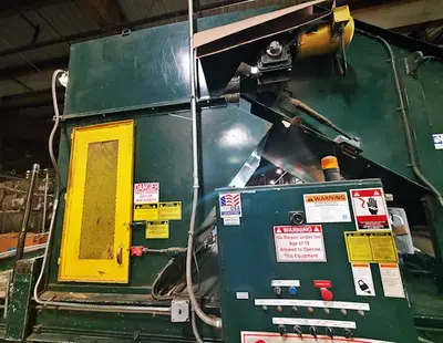USED 2005 INTERNATIONAL LD60