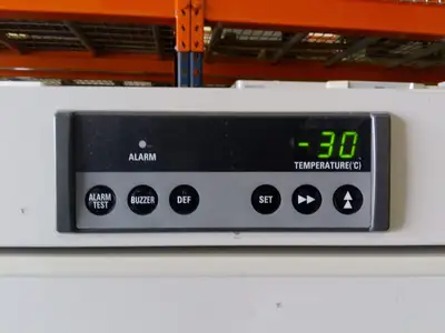 Sanyo MDF-U537 Two-Door Biomedical -30C Lab Freezer 17Cf 120V FULLY TESTED