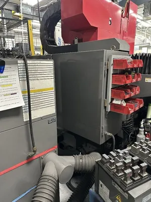 2001 ROKU ROKU GR-658N Vertical Machining Centers | Tight Tolerance Machinery (5)