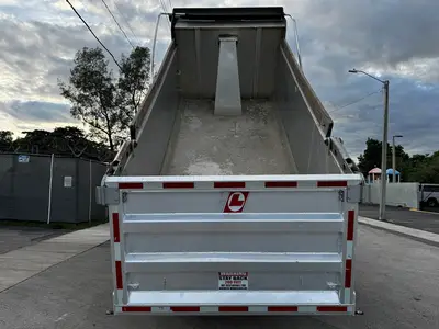 Used 2020 ISUZU FTR Dump trucks Florida US | Truck and Van Outlet #1509146