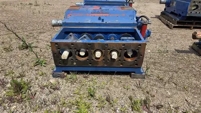 NEW NATIONAL OILWELL VARCO "NOV" 350Q-5 QUINTUPLEX PUMP
