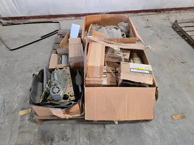 Used _UNKNOWN_ _UNKNOWN_ Circuit Breakers Indiana US | Myron Bowling Auctioneers Inc #1503989