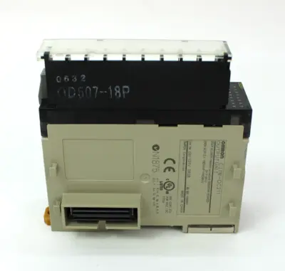 USED OMRON CJ1W-OC211