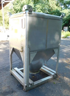 USED CUSTOM METALCRAFT 512102