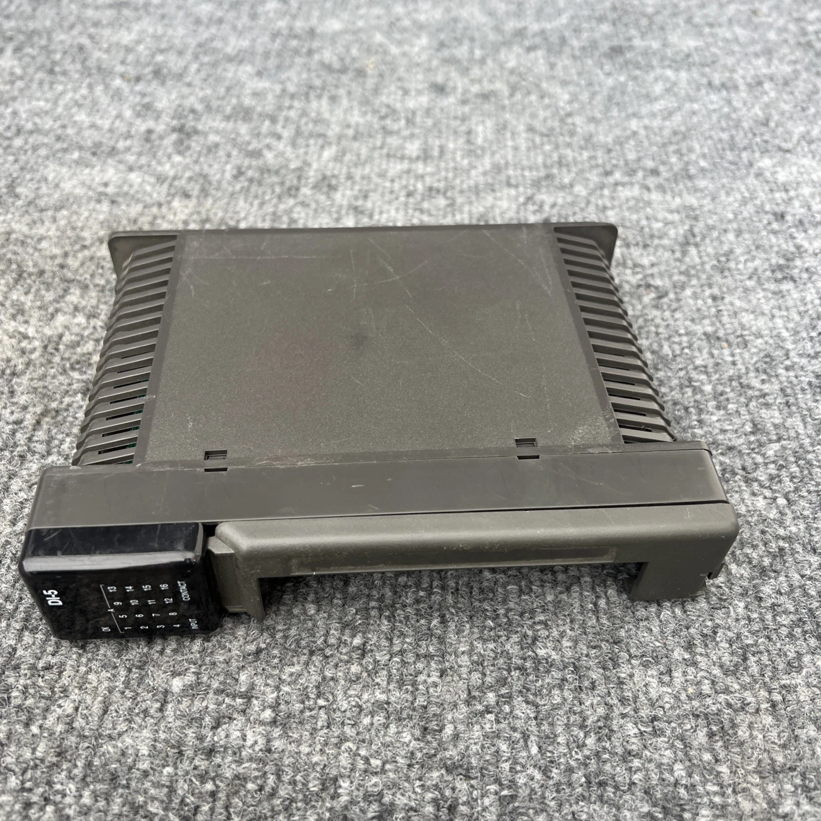 Used Kingfisher Electronics DI-5 Input / Output Modules California US | Davliegogo LLC #1705896