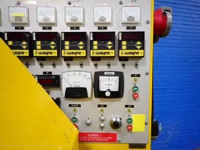 Wayne Extruder
