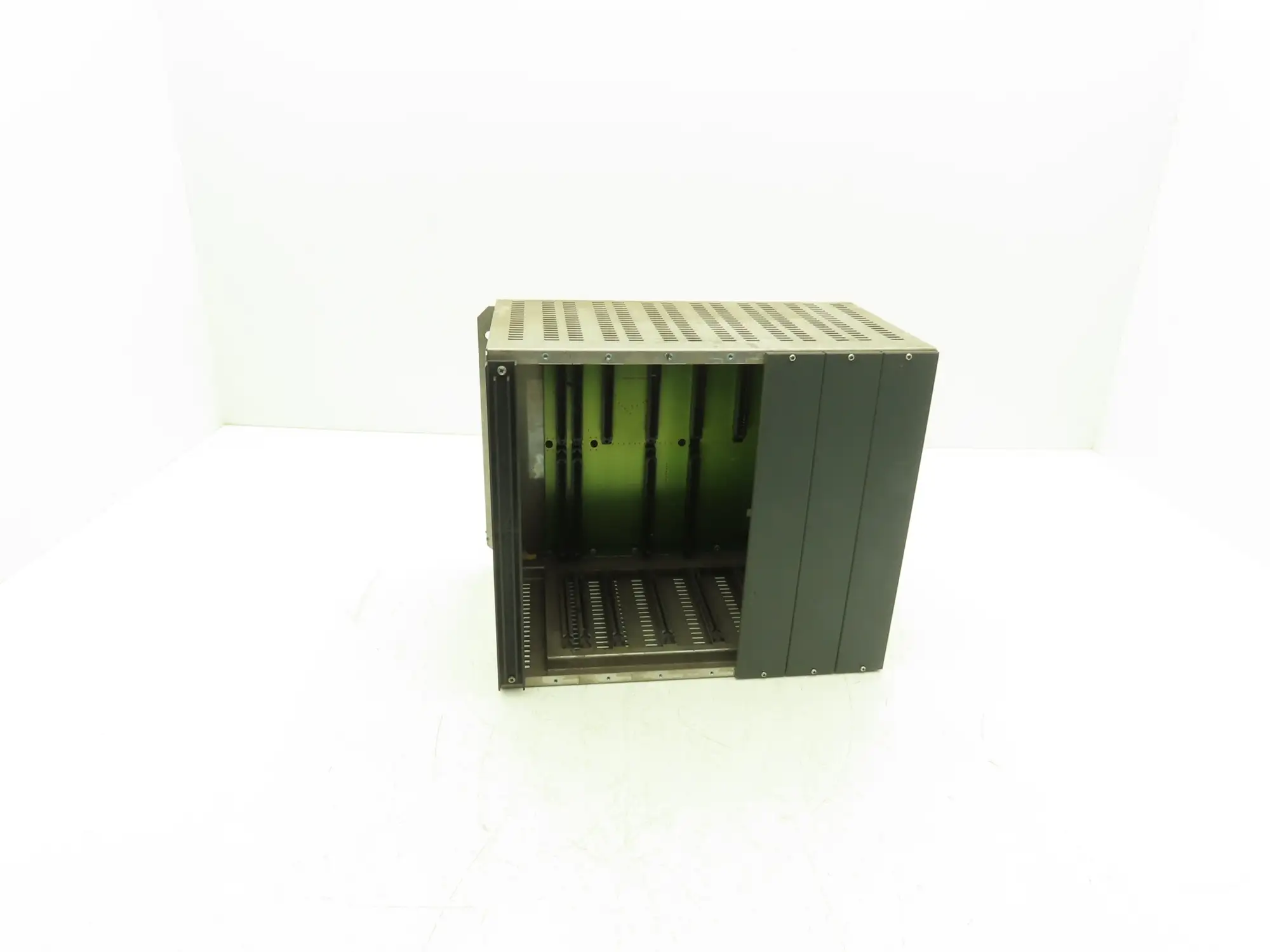 Pilz PSS 3100 AMADA 1 Safety PLC Rack 7 Slot