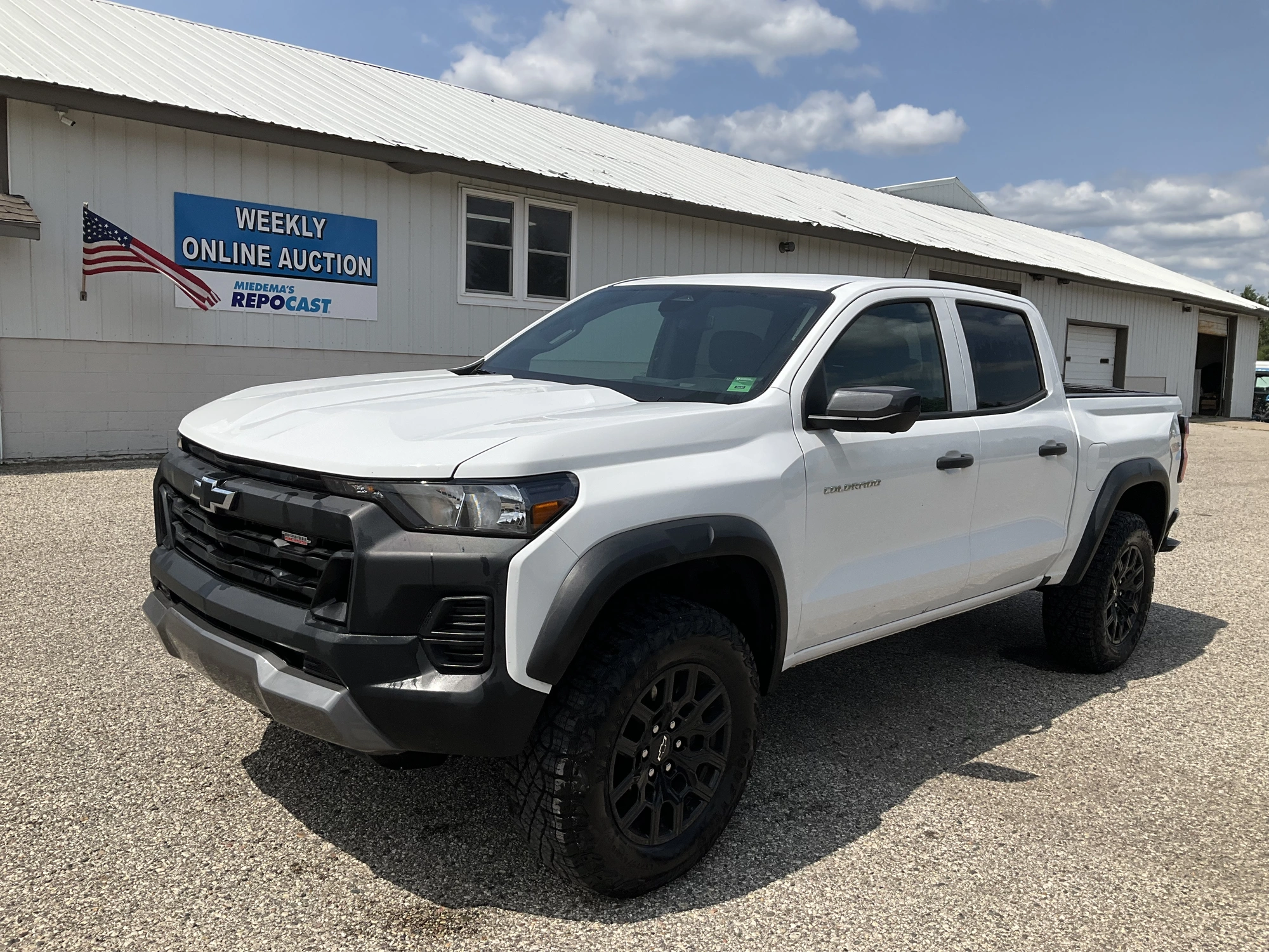 Used 2025 CHEVROLET COLORADO Pickup Trucks Michigan US | Miedema Asset Management Group #1325775