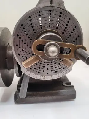 Used ELLIS DIVIDING HEAD Misc Industrial Equipment Kentucky US | Aucto #686734
