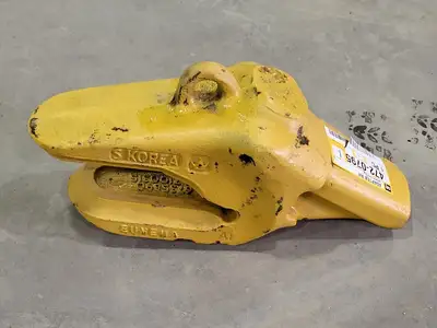 USED CATERPILLAR 472-0795