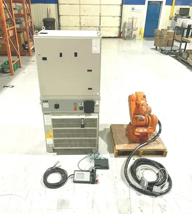 Used ABB Manipulator, Controller, Teach Pendant, Cables Robots Michigan US | Maverick Industrial Sales #1397502