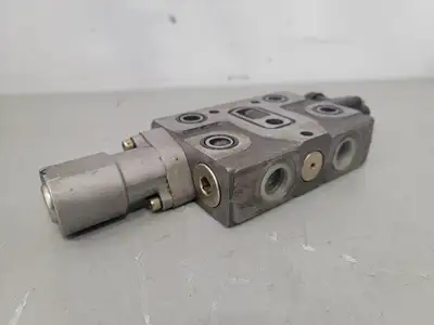 Hydraulic Valve Section 1235, 10201
