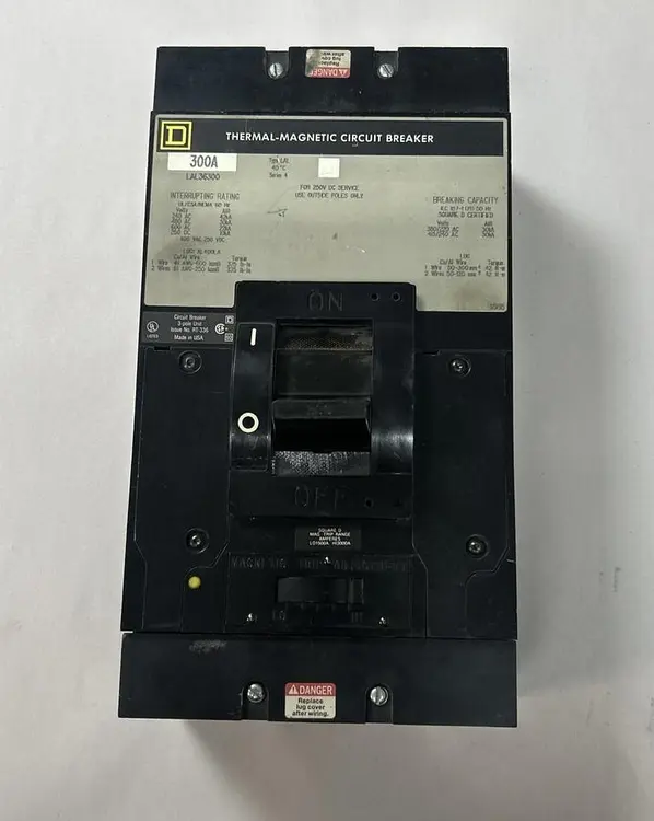 Used SQUARE D LAL36300 Circuit Breakers Ohio US | Surplus Asset Holdings #1708764
