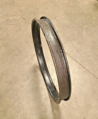 Vintage Ford 24" Rim