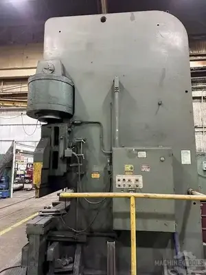 USED 1976 CINCINNATI INC 1000H
