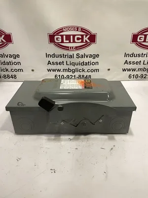 Square D D223N 100A Fusible Safety Disconnect Switch 240VAC
