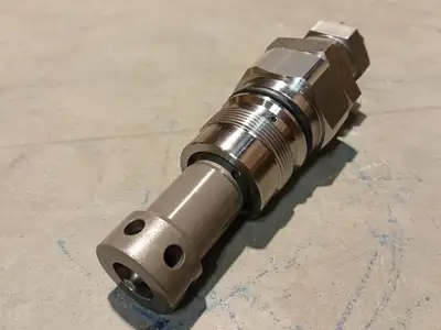 NEW HITACHI 4469379