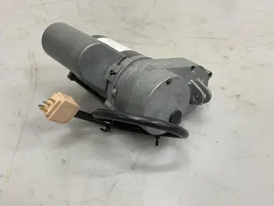 USED DAYTON 6Z086