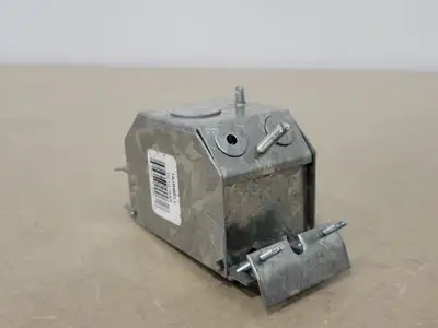USED HUBBELL EZ101BAR