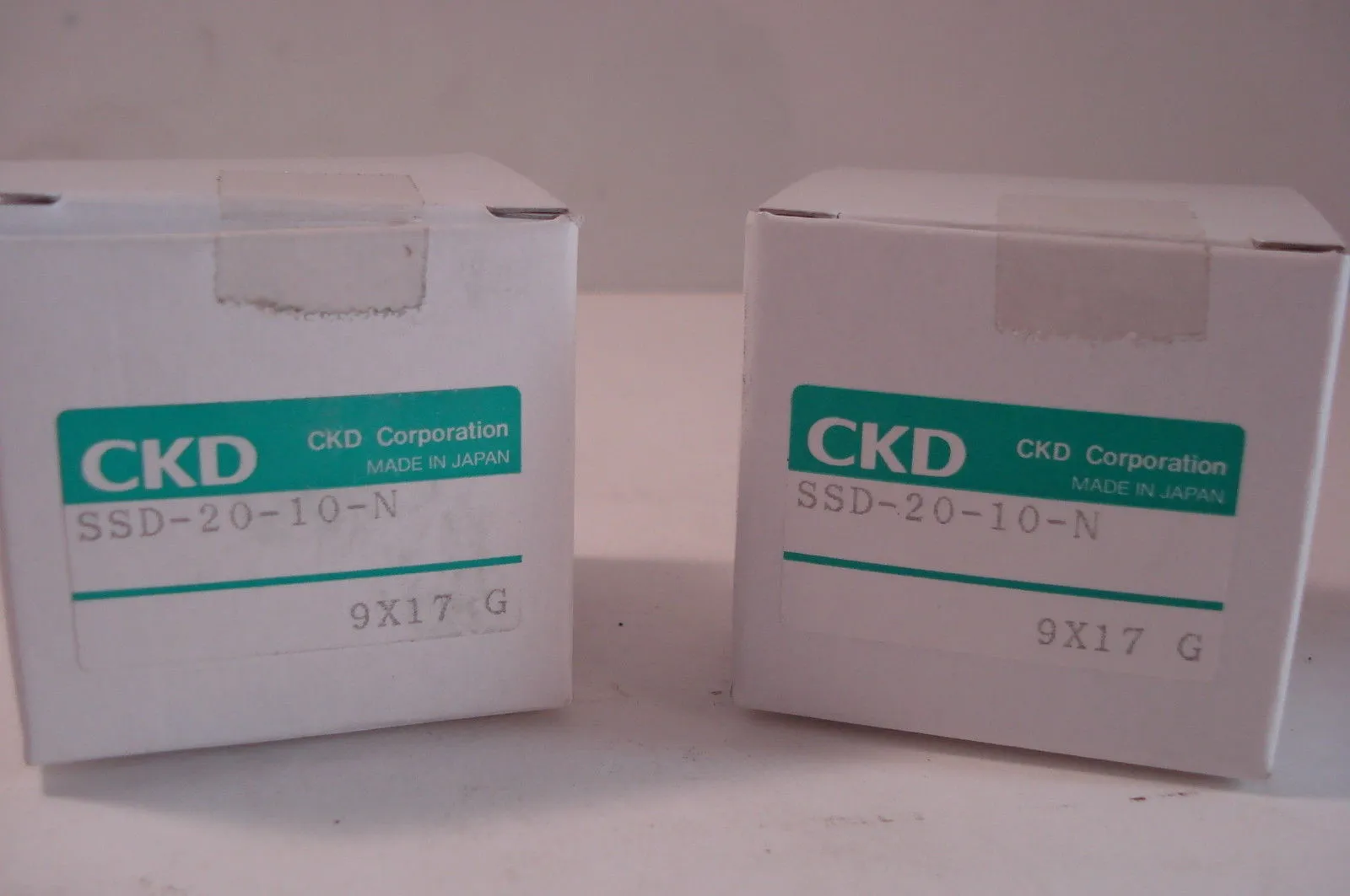 2 NEW CKD SSD-20-10-N VALVES 9X17G