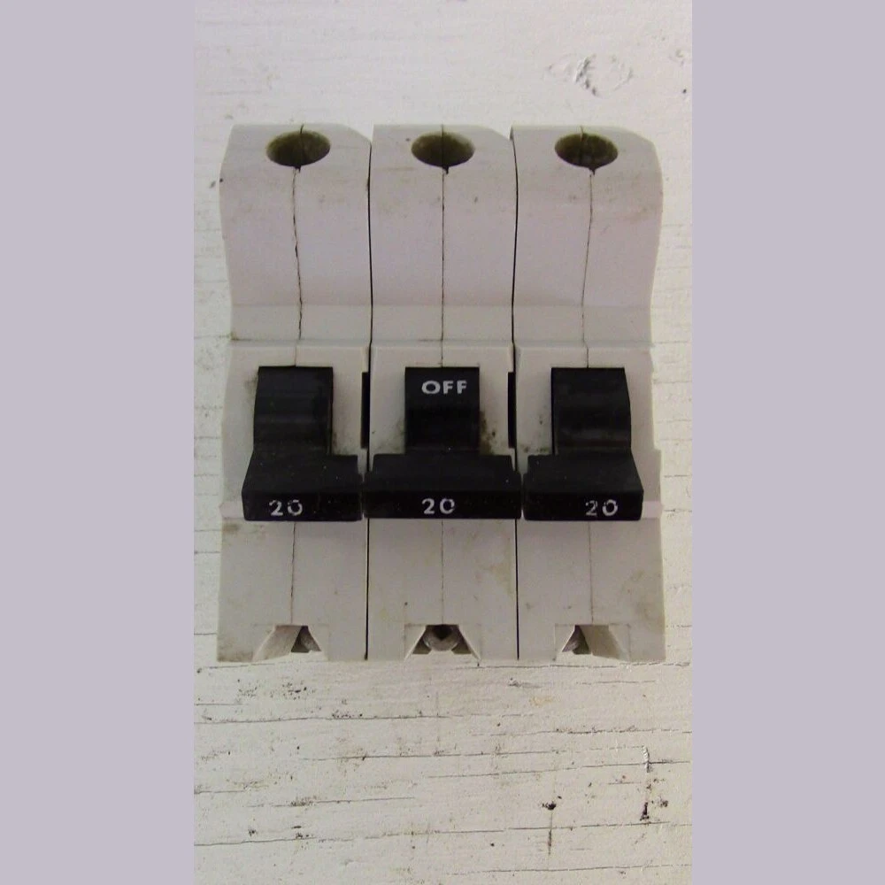 Federal Pioneer 3 Pole 20 Amp Bolt-on Breaker