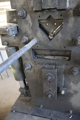 EDWARDS JAWS IV - 50T Ironworkers | MD Equipment Services LLC (6)