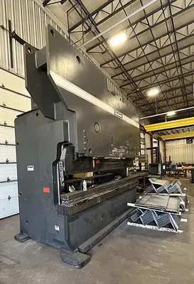USED 2011 STANDARD AB-400