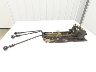 Yale Hydraulic 2-Spool 2 Lever Forklift Mast Control Valve Assembly Off ERC080