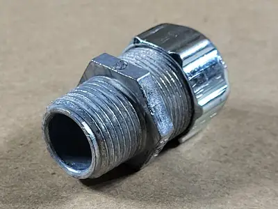 NEW THOMAS & BETTS 2523