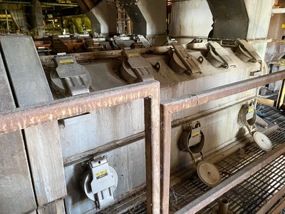 USED 1986 SPROUT-BAUER 575