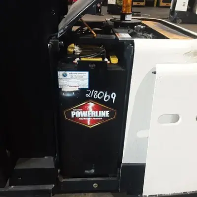 USED 2016 CROWN SP3510-30