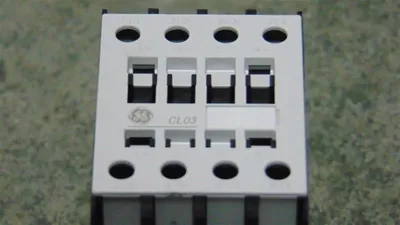 General Electric CL03D400M Contactor 7.5-20 HP 120-125VDC Coil Used