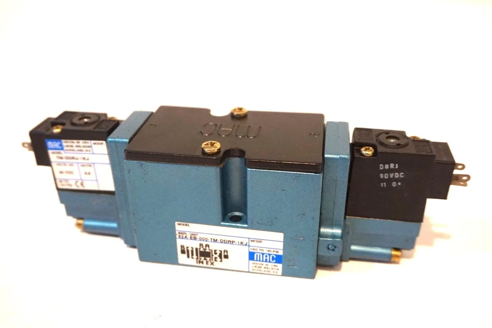 NEW MAC 82A-EB-000-TM-DDRP-1KJ SOLENOID VALVE 82AEB000TMDDRP1KJ