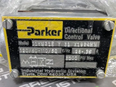 Parker D1VW21E Y 31 X1984HN Directional Control Valve New NIB