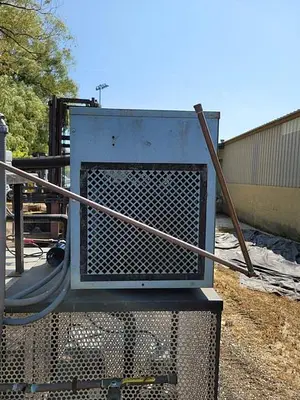 USED 2004 ULTRA-KOOL 10-15-ELE