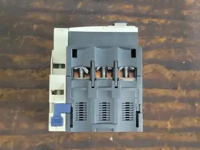 USED TELEMECANIQUE GV2ME07