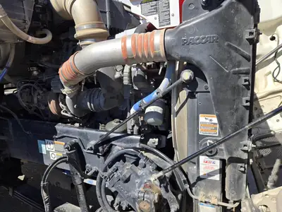 USED 2023 PETERBILT 567