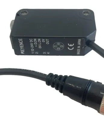 NEW KEYENCE PZ-M73 PHOTOELECTRIC SENSOR PZM73