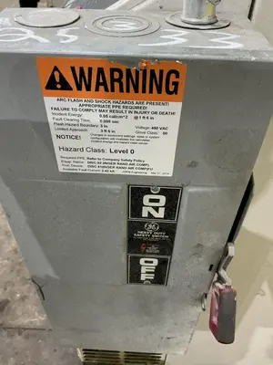 25 HP INGERSOLL RAND MODEL #SSR-EP25SE ROTARY SCREW AIR COMPRESSOR: YOBRO #25333