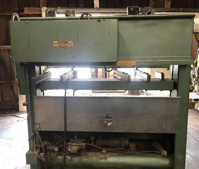 USED CEMCO MULTI-SPINDLE VERTICAL BORING MACHINE