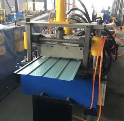 Metal Roofing Sheet Roll Forming Machine - Saudi Arabia
