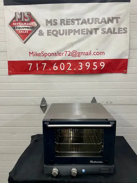 Cadco Roberta XAF003 Countertop Convection Oven Fully Refurbished