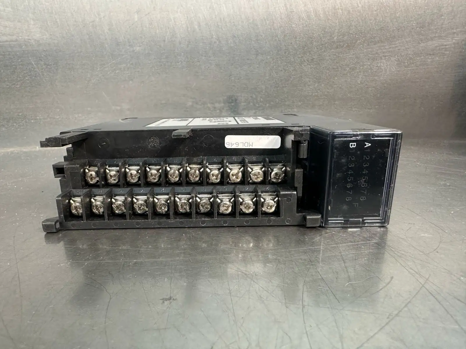 Ge IC693MDL646C 24VDC INPUT 16PT POS/NEG FAST (5.3.3)