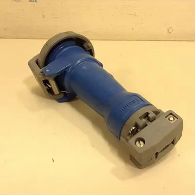 USED HUBBELL 320C6W
