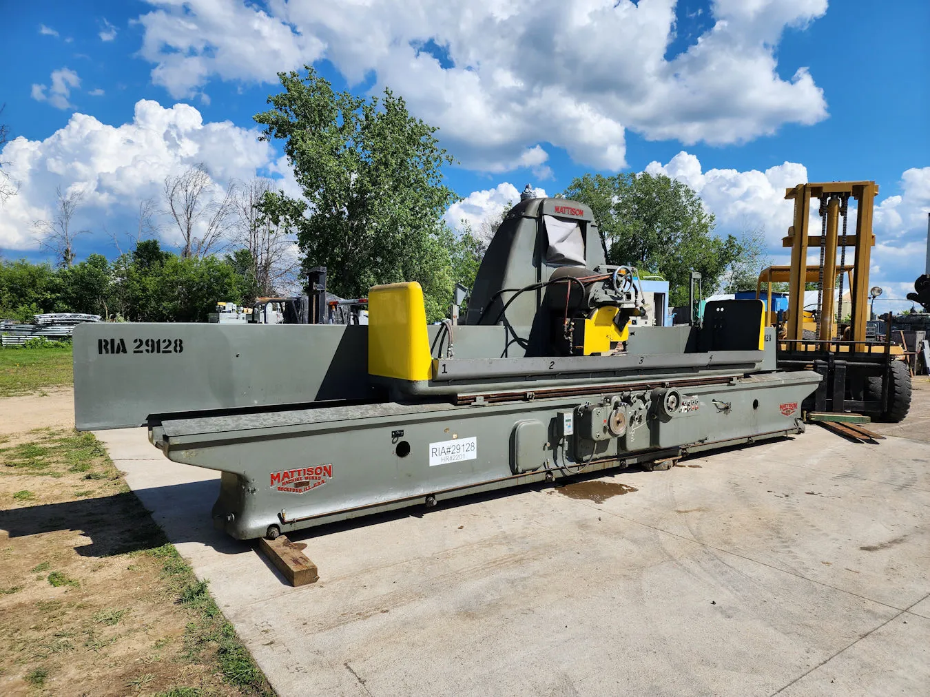 Mattison 24" x 12' Hydraulic Surface Grinder 
			- Low Hours